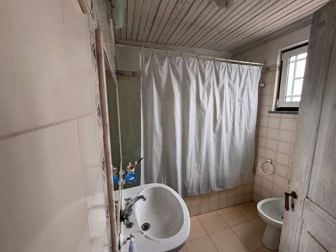 Moradia T6 para Venda em Boa Aldeia, Farminhão e Torredeita Foto 2