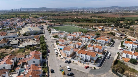 Moradia T3 para Venda em Vila Nova da Rainha