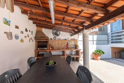 Moradia T3 para Venda em Vila Nova da Rainha