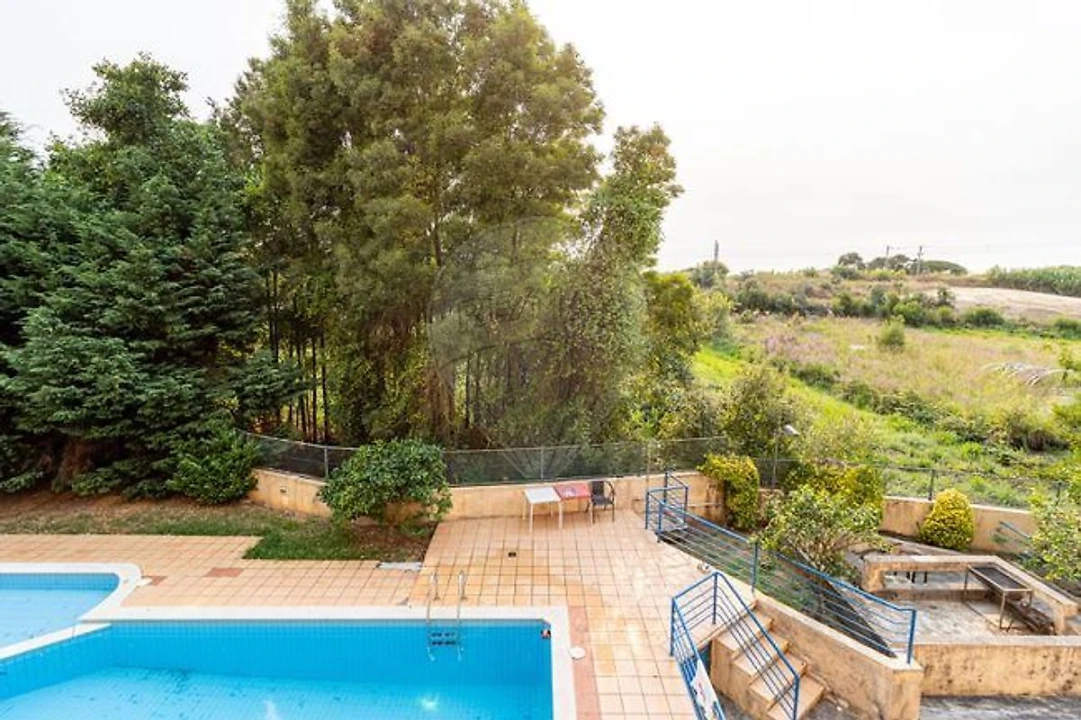 Apartamento T2 para Arrendamento em Gulpilhares e Valadares Foto 2