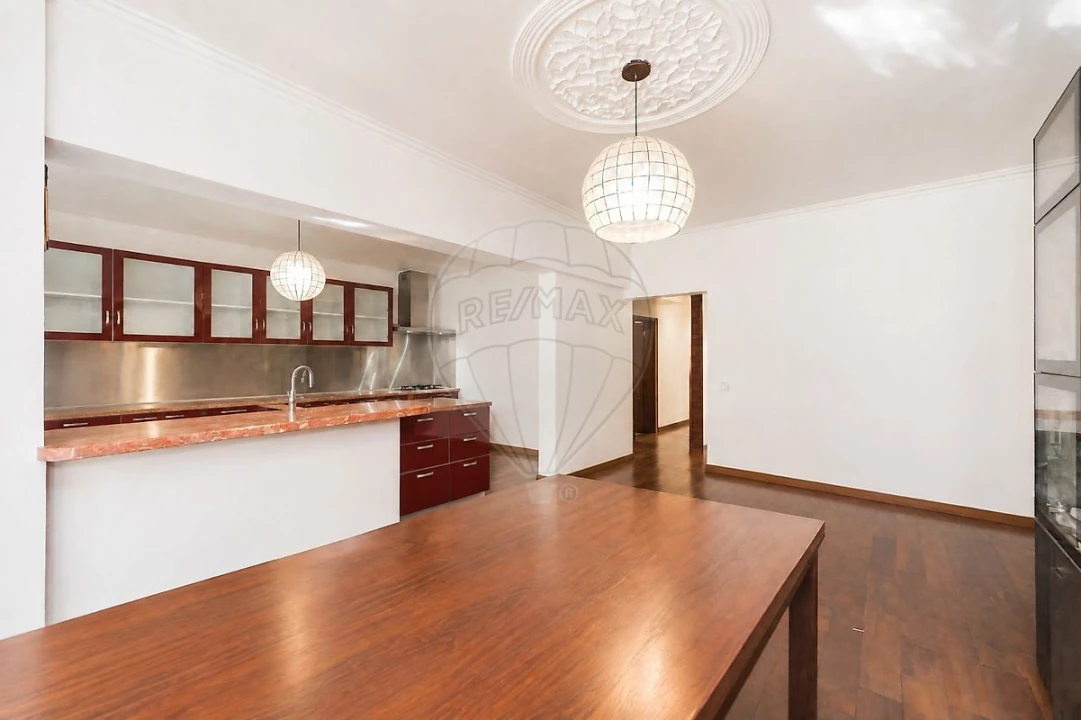 Apartamento T2 para Venda em Massamá e Monte Abraão Foto 13