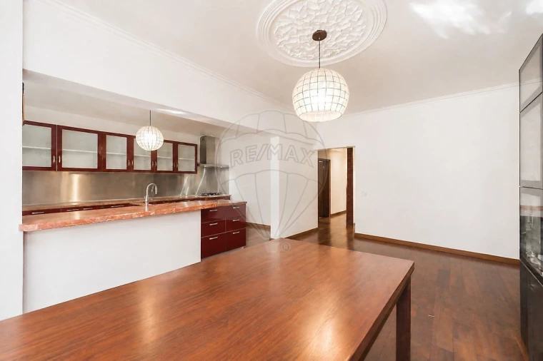 Apartamento T2 para Venda em Massamá e Monte Abraão Foto 13
