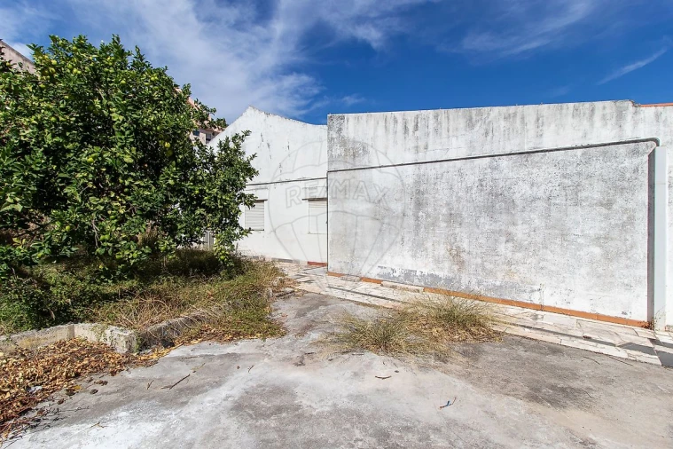 Terreno para Venda em Oeiras e São Julião da Barra, Paço de Arcos e Caxias Foto 3