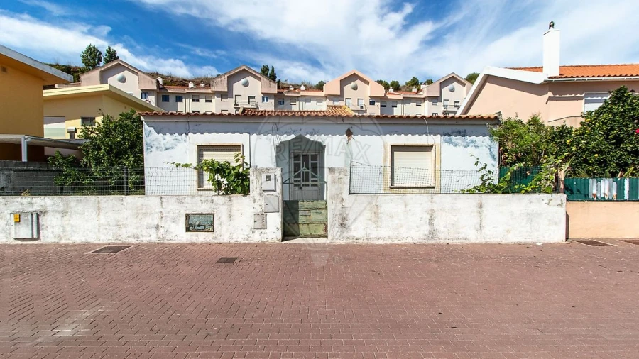 Terreno para Venda em Oeiras e São Julião da Barra, Paço de Arcos e Caxias