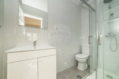 Apartamento T3 para Arrendamento em Alvalade