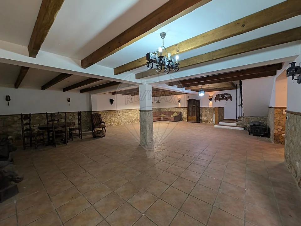 Moradia T5 para Venda em São Martinho do Bispo e Ribeira de Frades Foto 2