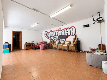 Moradia T5 para Venda em São Martinho do Bispo e Ribeira de Frades