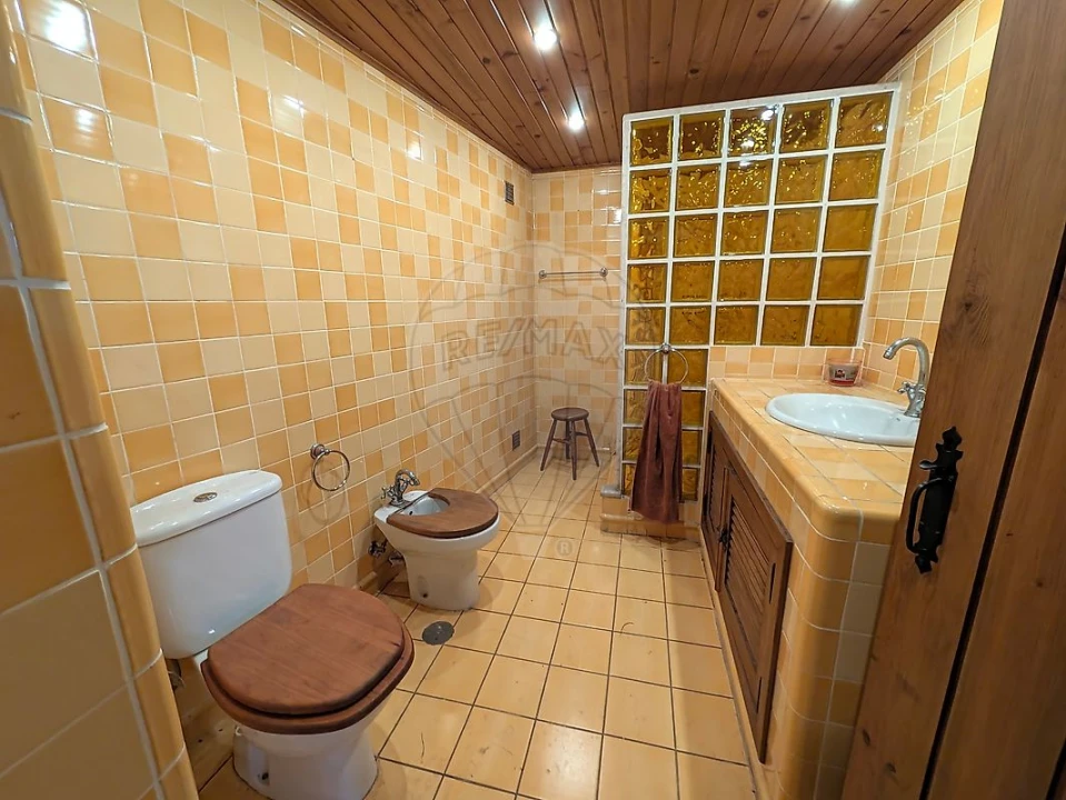 Moradia T5 para Venda em São Martinho do Bispo e Ribeira de Frades Foto 3