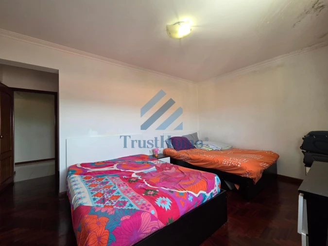 Apartamento T3 para Venda em Agualva e Mira-Sintra Foto 13