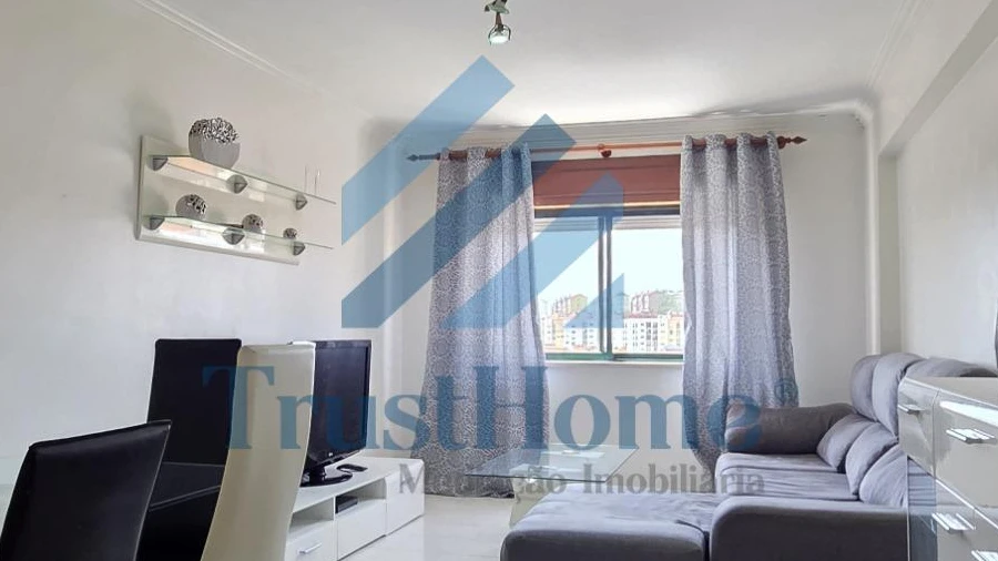 Apartamento T3 para Venda em Agualva e Mira-Sintra