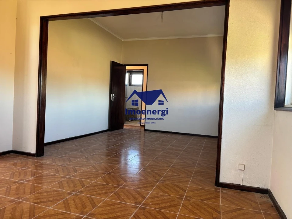 Moradia T1 para Venda em Arvore Foto 17