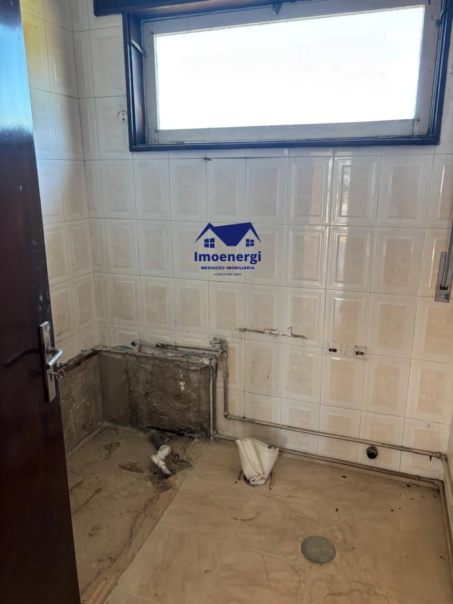 Moradia T1 para Venda em Arvore Foto 10