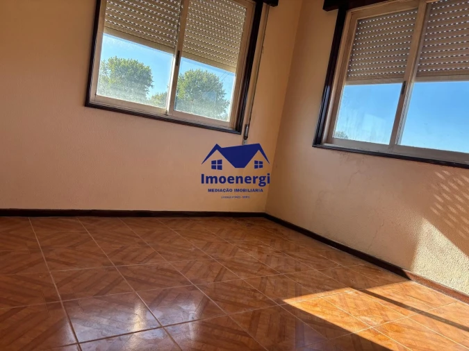 Moradia T1 para Venda em Arvore Foto 21