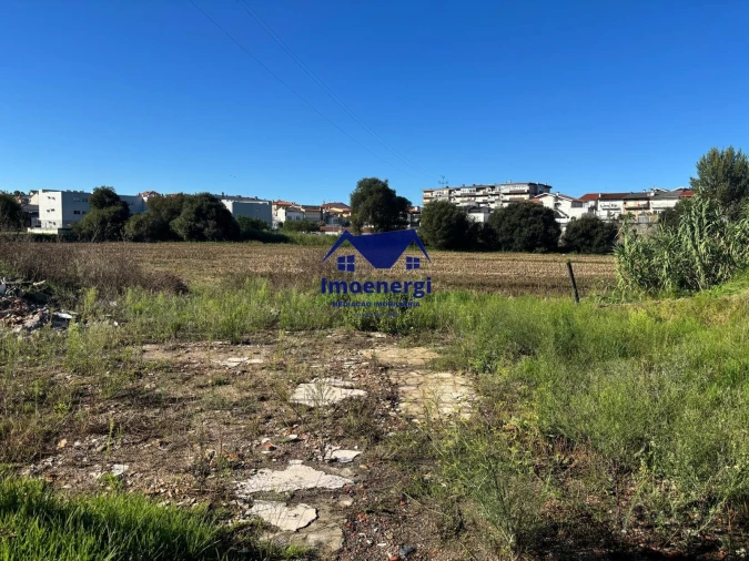 Moradia T1 para Venda em Arvore Foto 25