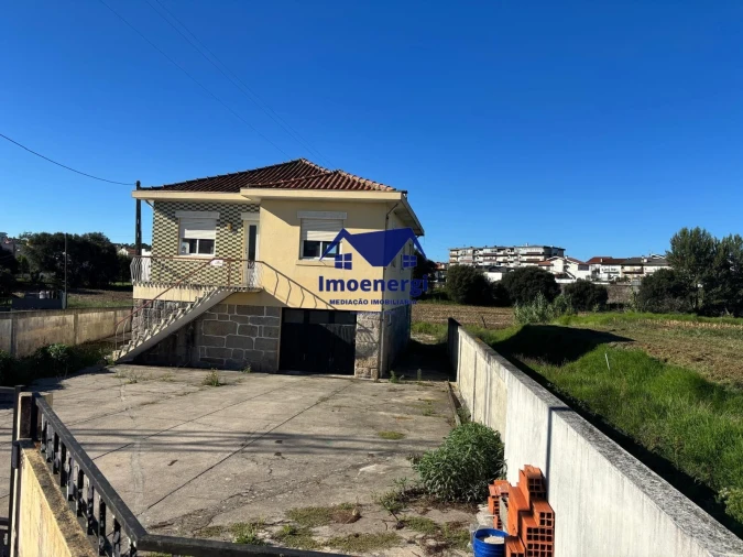 Moradia T1 para Venda em Arvore Foto 28