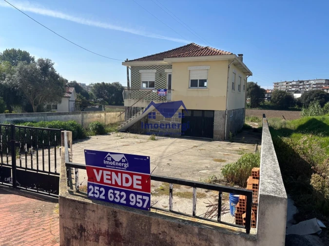 Moradia T1 para Venda em Arvore Foto 30