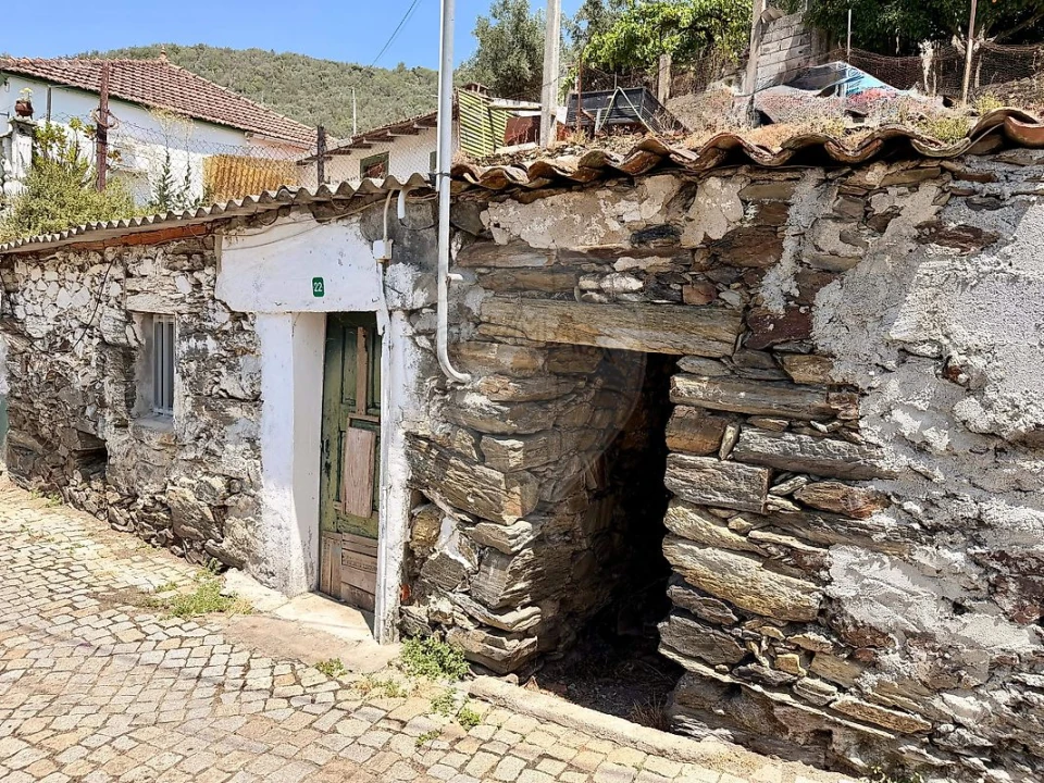 Quinta T0 para Venda em Ervedosa do Douro Foto 15