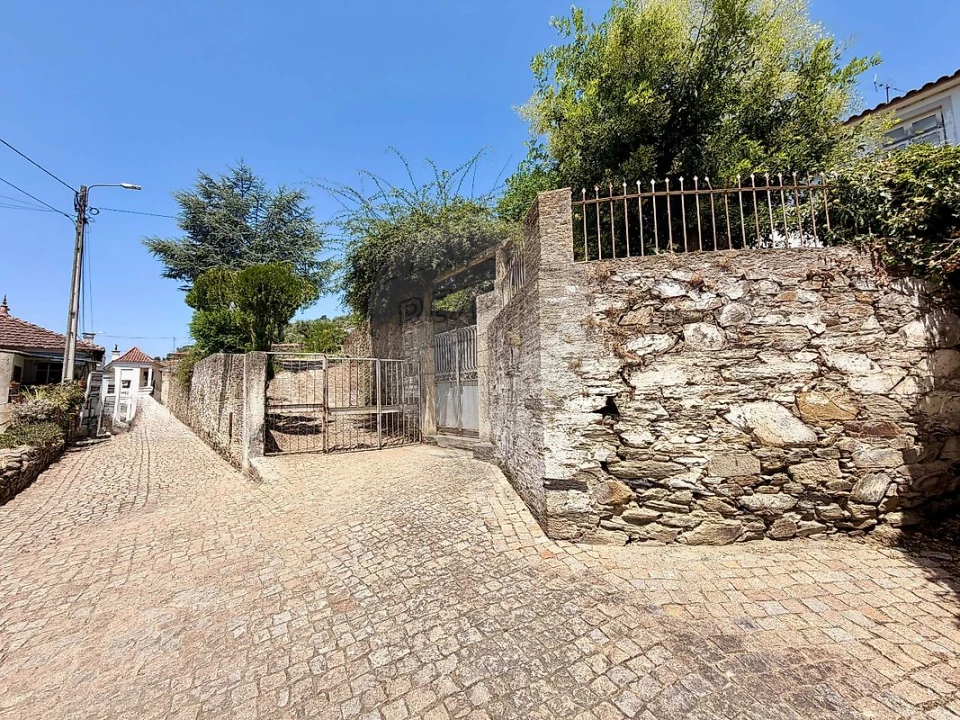 Quinta T0 para Venda em Ervedosa do Douro Foto 11