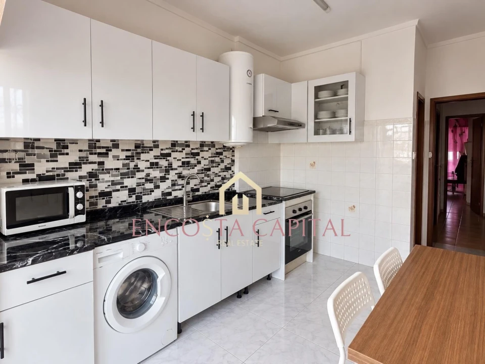 Apartamento T2 para Venda em Alto do Seixalinho, Santo André e Verderena Foto 1