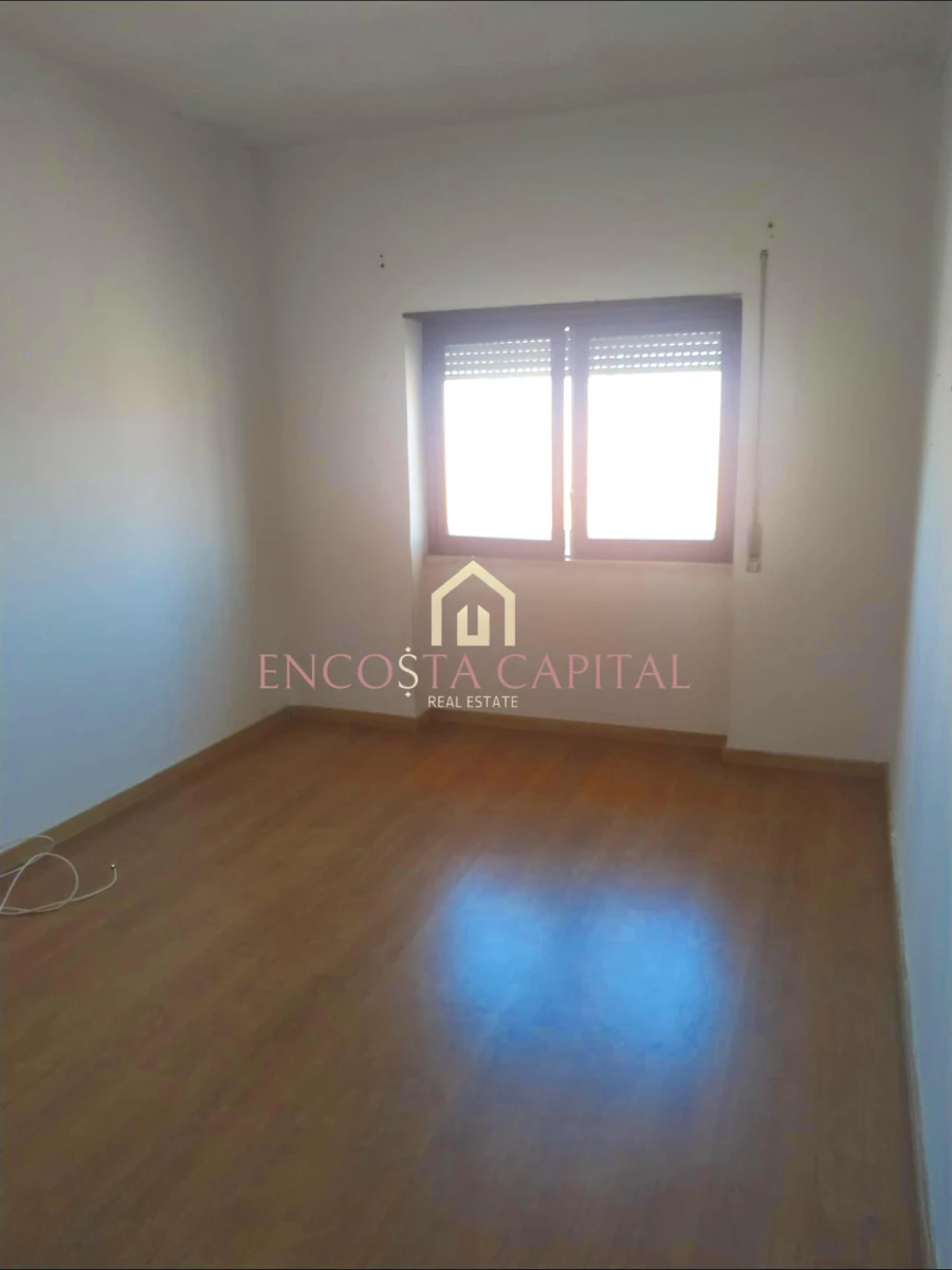 Apartamento T2 para Venda em Alto do Seixalinho, Santo André e Verderena Foto 4