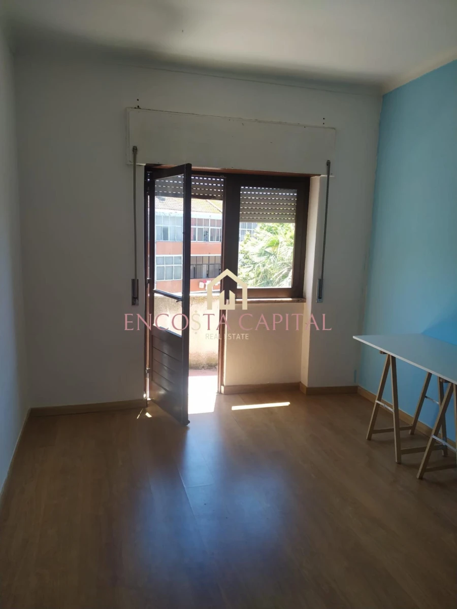 Apartamento T2 para Venda em Alto do Seixalinho, Santo André e Verderena Foto 8
