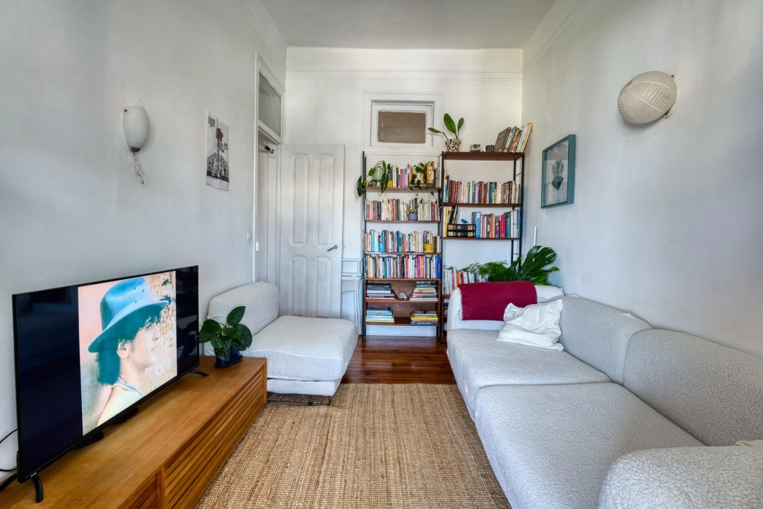 Apartamento T2 para Venda em Beato Foto 3