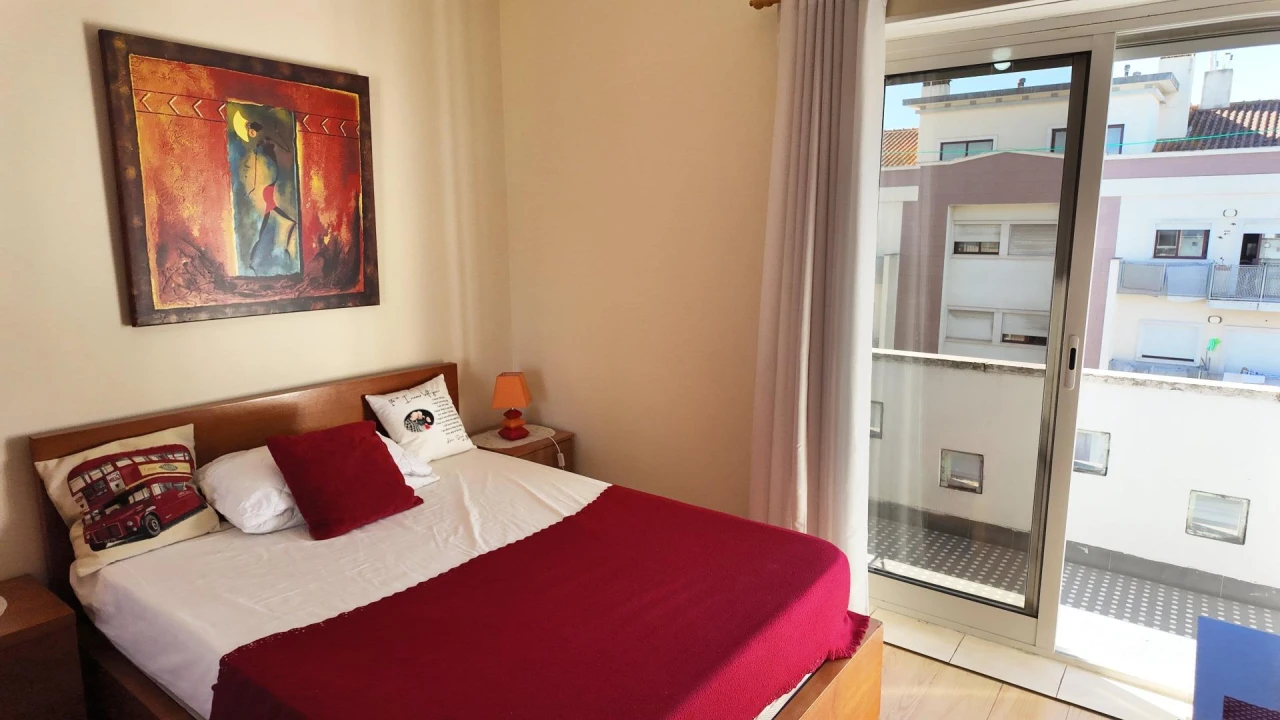 Apartamento T4 para Venda em Seixal, Arrentela e Aldeia de Paio Pires Foto 12