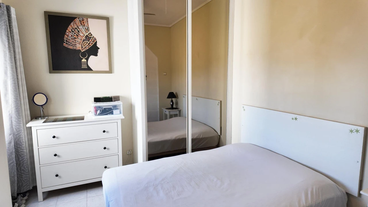 Apartamento T4 para Venda em Seixal, Arrentela e Aldeia de Paio Pires Foto 6