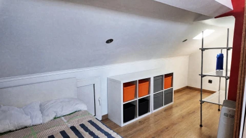Apartamento T4 para Venda em Seixal, Arrentela e Aldeia de Paio Pires
