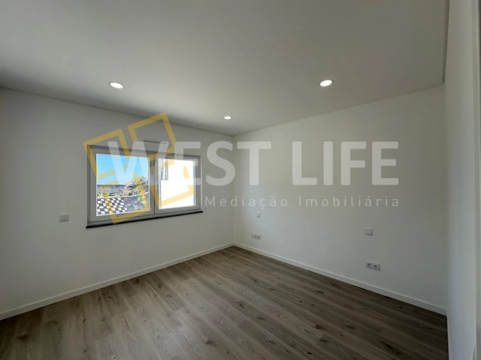 Moradia T4 para Venda em Lourinhã e Atalaia Foto 27