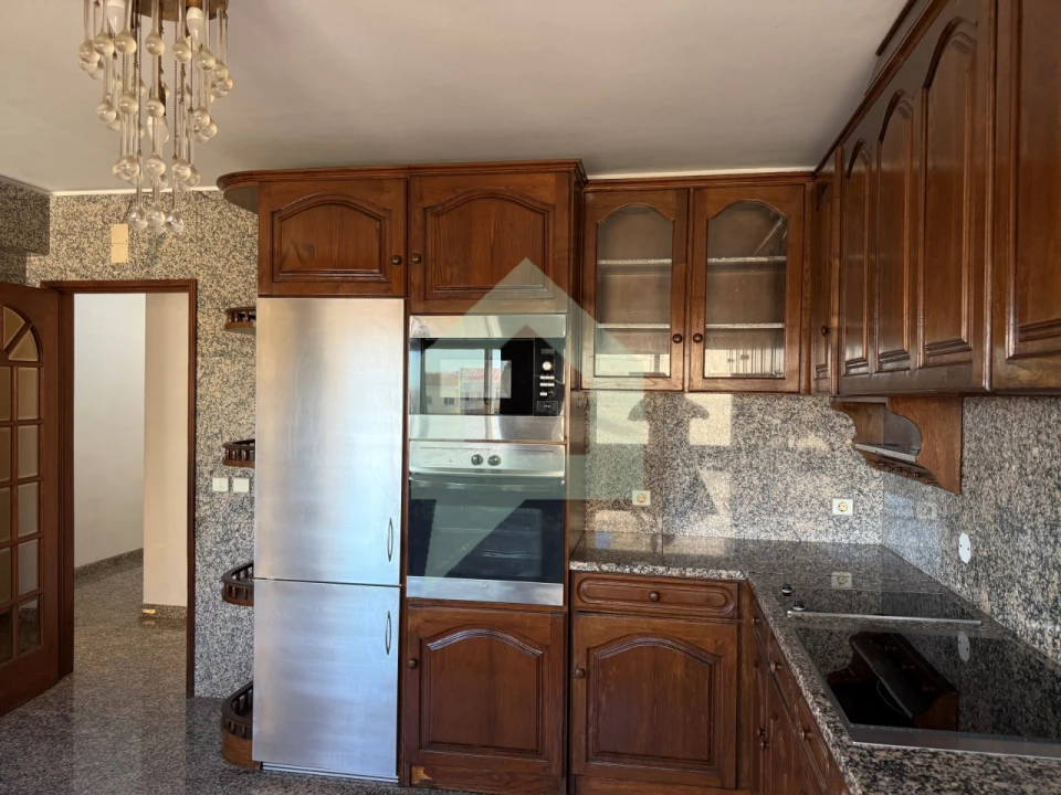 Apartamento T3 para Venda em Póvoa de Varzim, Beiriz e Argivai Foto 8