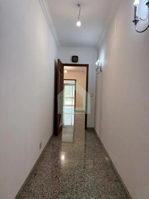 Apartamento T3 para Venda em Póvoa de Varzim, Beiriz e Argivai