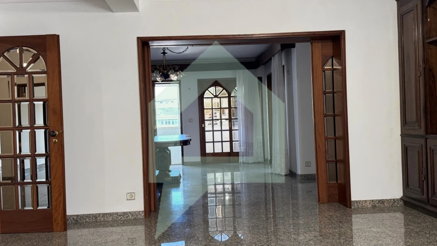 Apartamento T3 para Venda em Póvoa de Varzim, Beiriz e Argivai