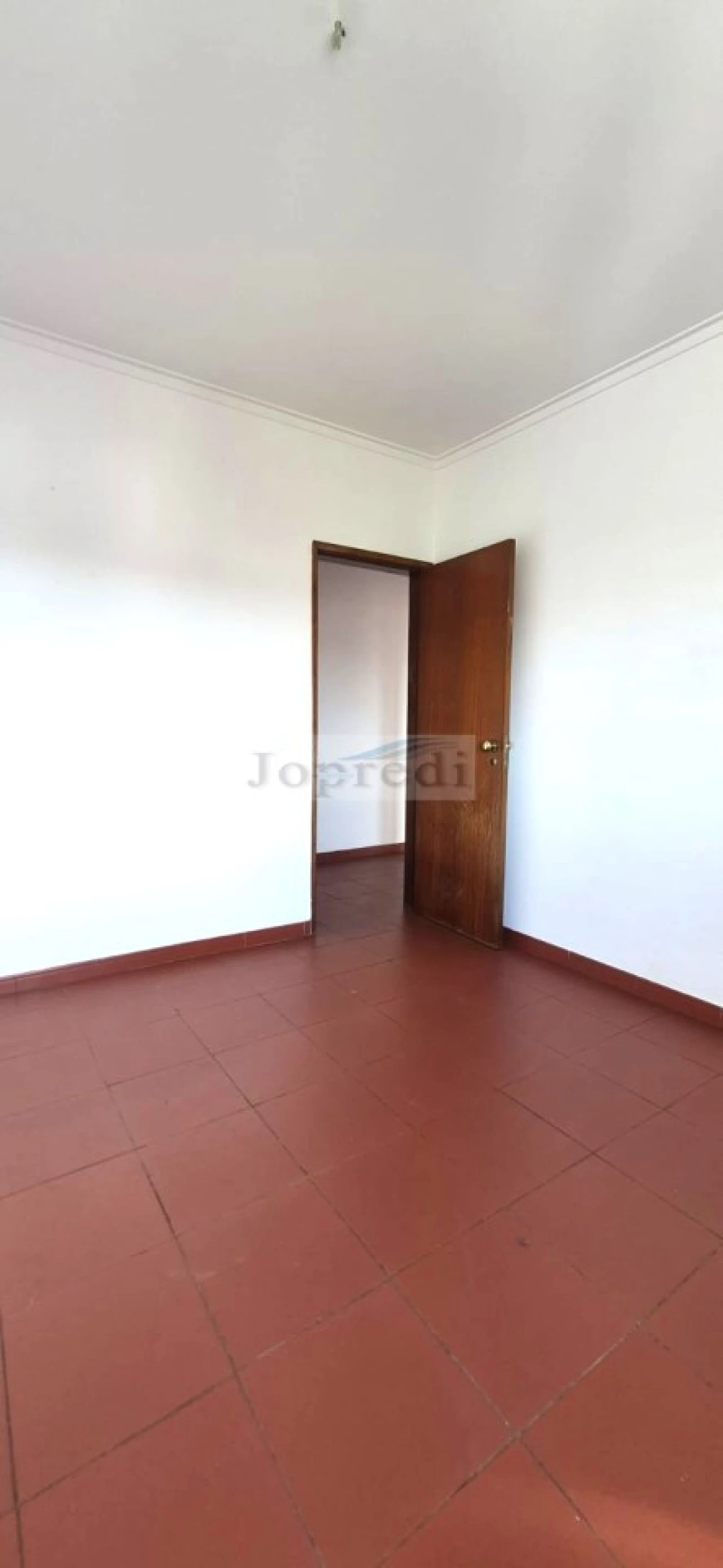 Apartamento T2 para Venda em Carnaxide e Queijas Foto 13