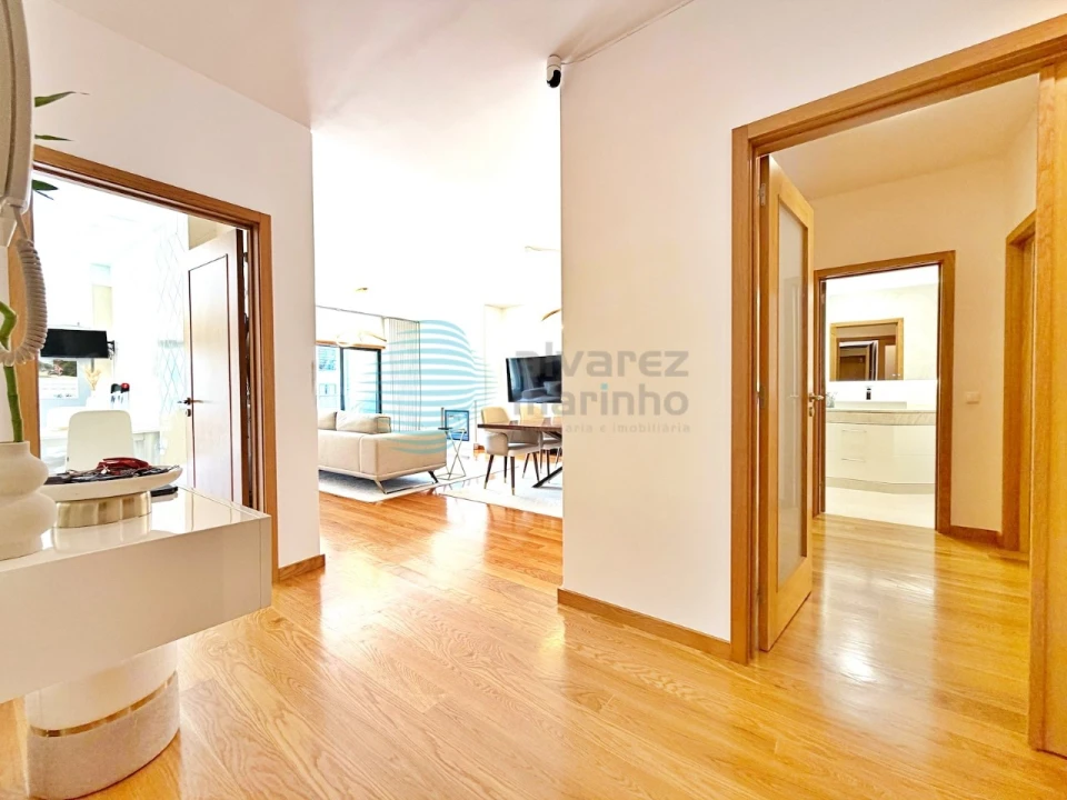 Apartamento T2 para Venda em Santa Maria, São Pedro e Matacães Foto 2
