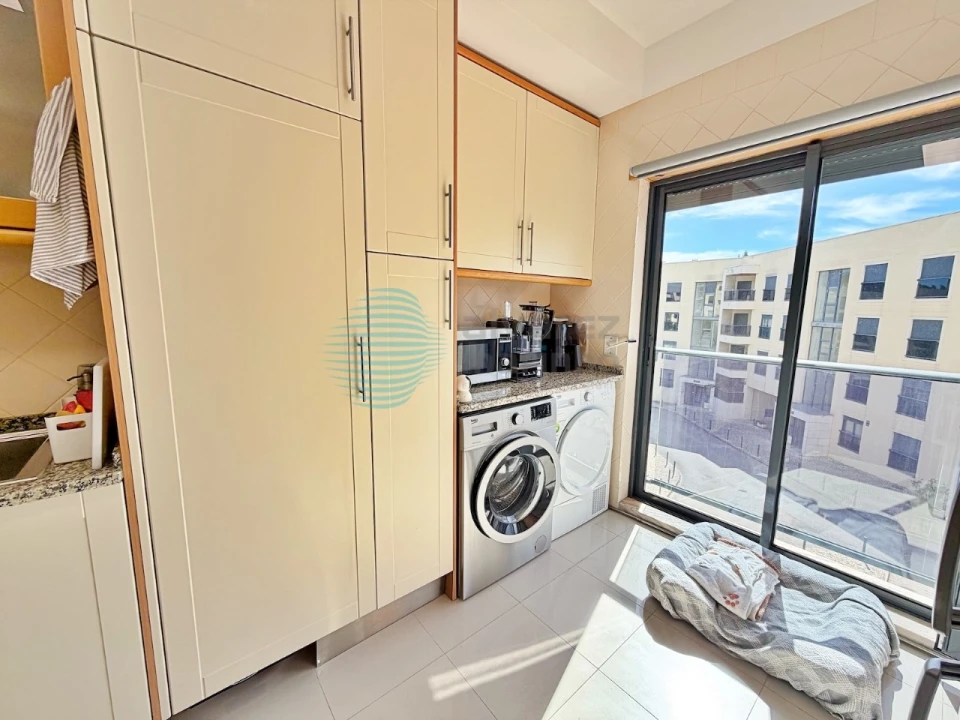 Apartamento T2 para Venda em Santa Maria, São Pedro e Matacães Foto 10