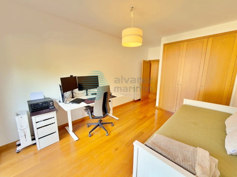 Apartamento T2 para Venda em Santa Maria, São Pedro e Matacães Foto 19