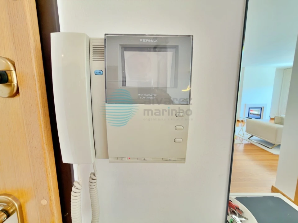 Apartamento T2 para Venda em Santa Maria, São Pedro e Matacães Foto 23