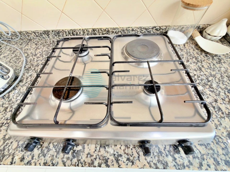 Apartamento T2 para Venda em Santa Maria, São Pedro e Matacães Foto 25