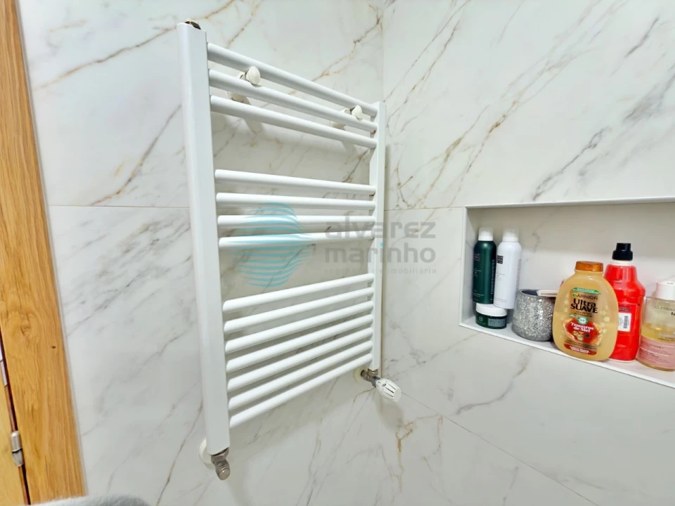 Apartamento T2 para Venda em Santa Maria, São Pedro e Matacães Foto 32