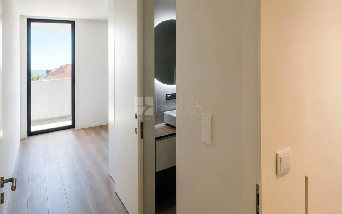 Apartamento T1 para Venda em Paranhos Foto 12