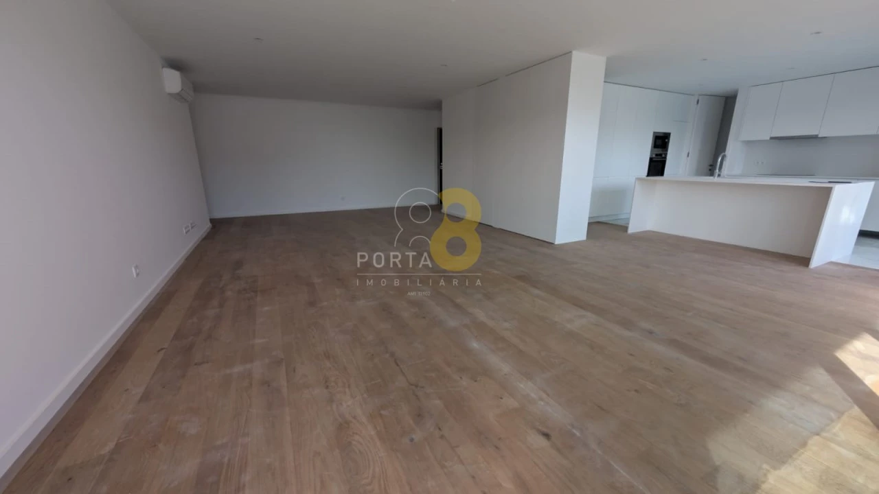 Apartamento T4 para Venda em Matosinhos e Leça da Palmeira Foto 14