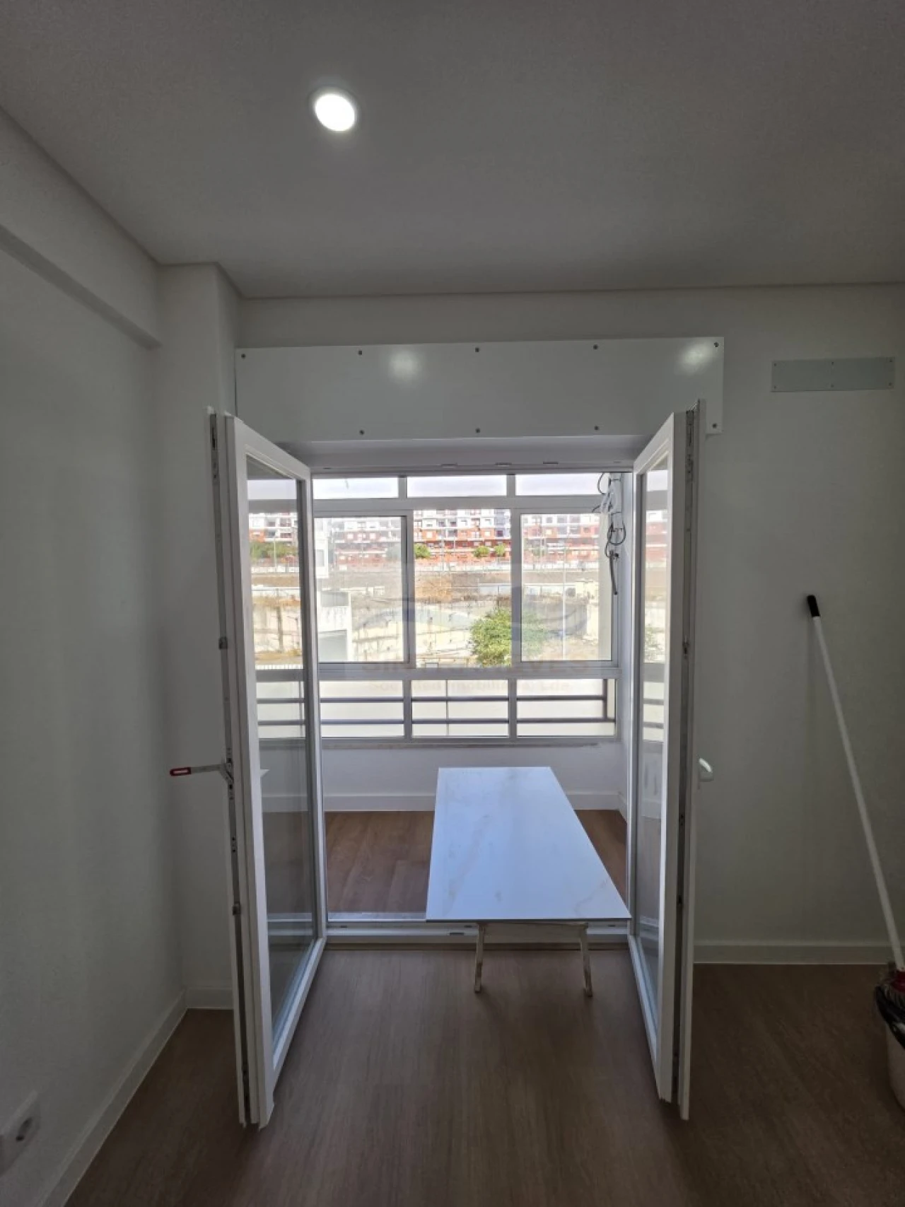 Apartamento T2 para Venda em Venteira Foto 25