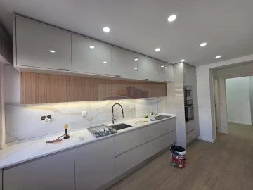Apartamento T2 para Venda em Venteira