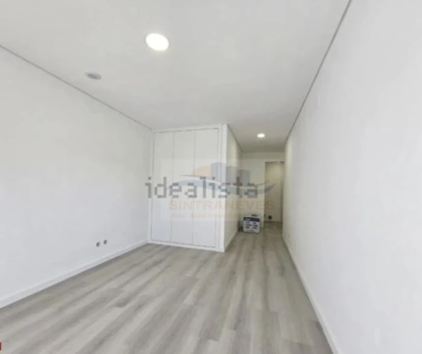 Apartamento T3 para Venda em Vialonga Foto 6