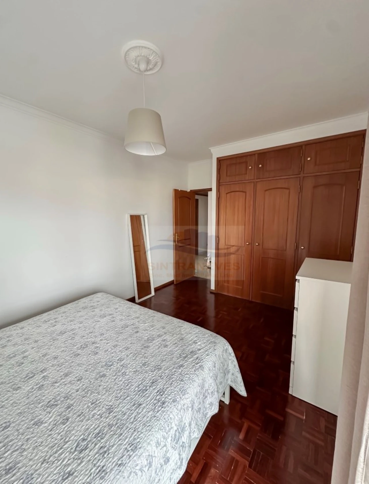 Apartamento T3 para Venda em Algueirão-Mem Martins Foto 10