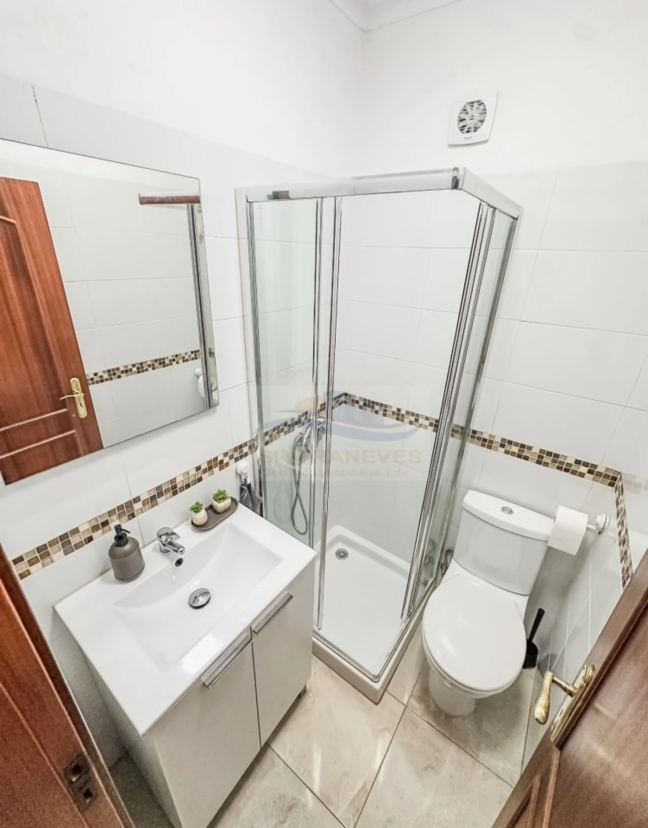 Apartamento T3 para Venda em Algueirão-Mem Martins Foto 11
