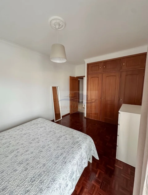 Apartamento T3 para Venda em Algueirão-Mem Martins