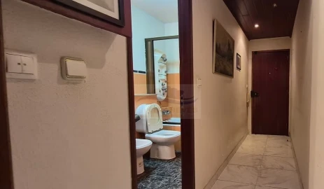 Apartamento T1 para Venda em Massamá e Monte Abraão