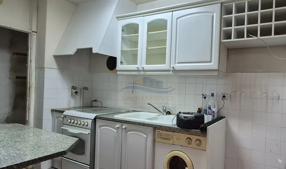 Apartamento T1 para Venda em Massamá e Monte Abraão Foto 6